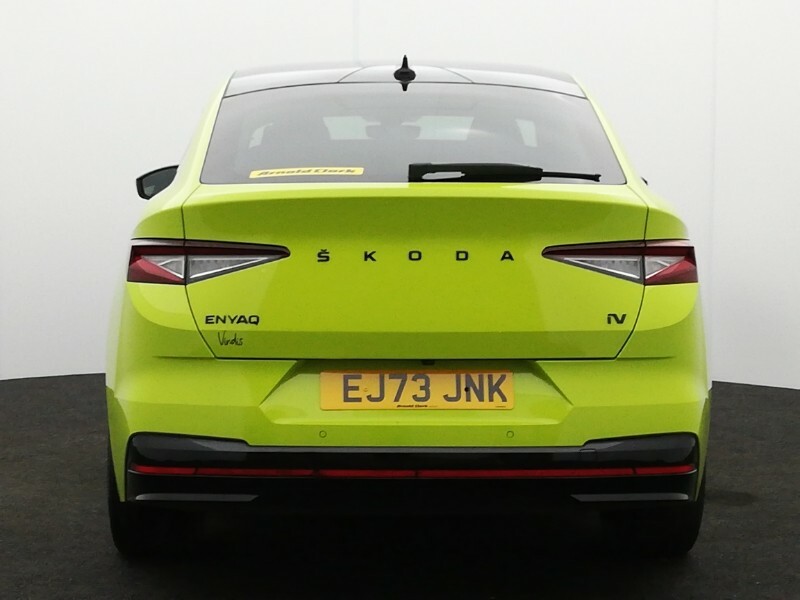 Skoda ENYAQ Suv Black #18