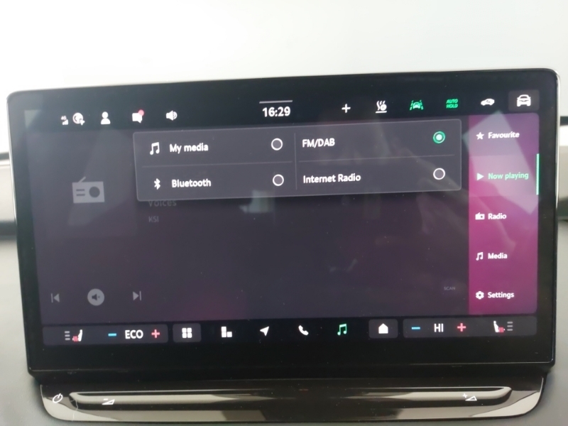 Skoda ENYAQ Edition White #11