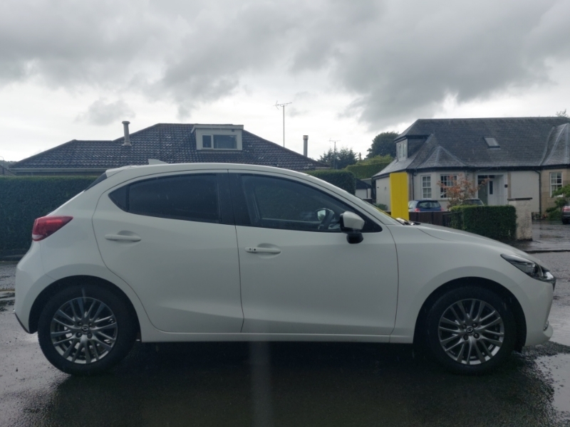 Mazda 2 1.5 E-skyactiv G Mhev Sport White #4