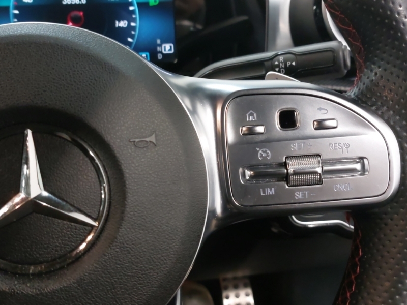 Mercedes-Benz A Class A180 Amg Line Premium White #13