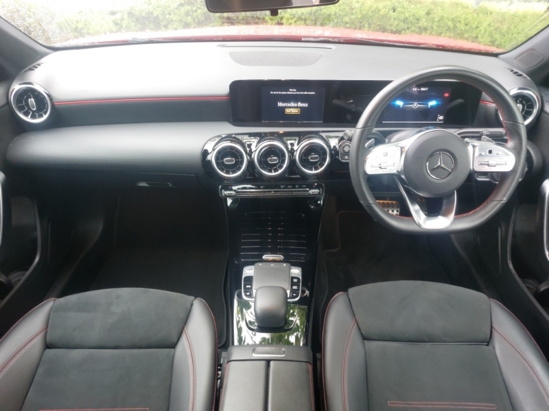 Mercedes-Benz A Class A200 Amg Line Red #3