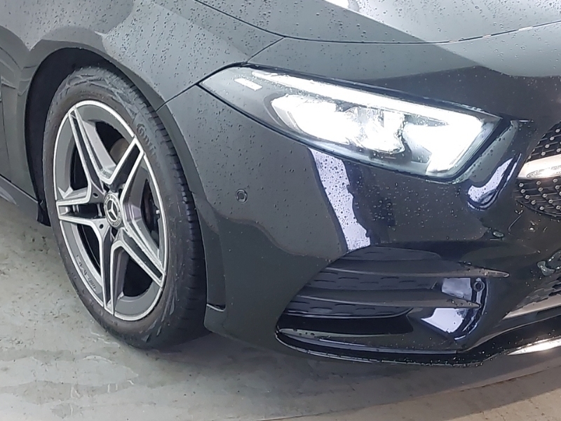 Mercedes-Benz A Class 1.3L Amg Line A180  #20