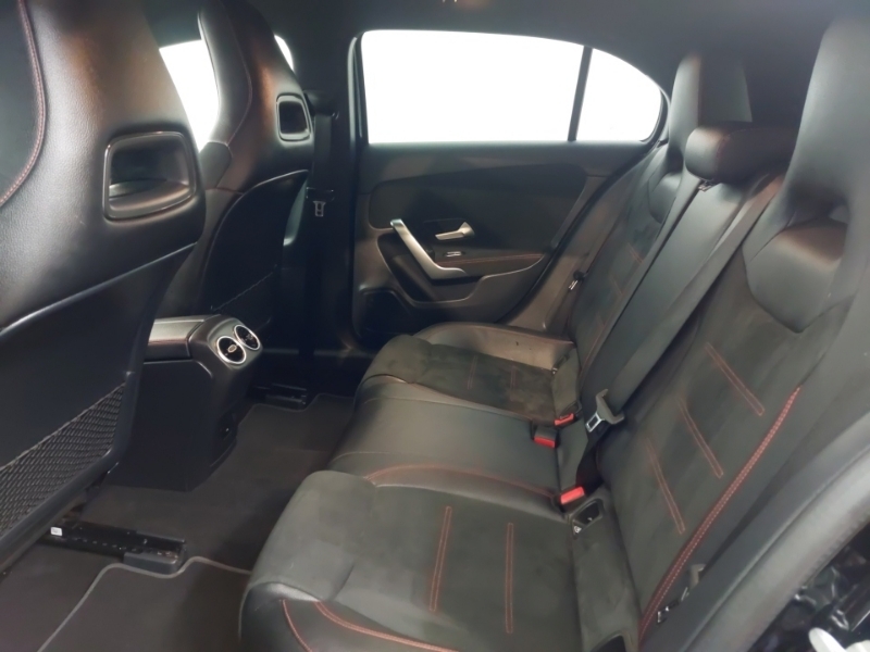 Mercedes-Benz A Class 1.3L Amg Line A180  #6