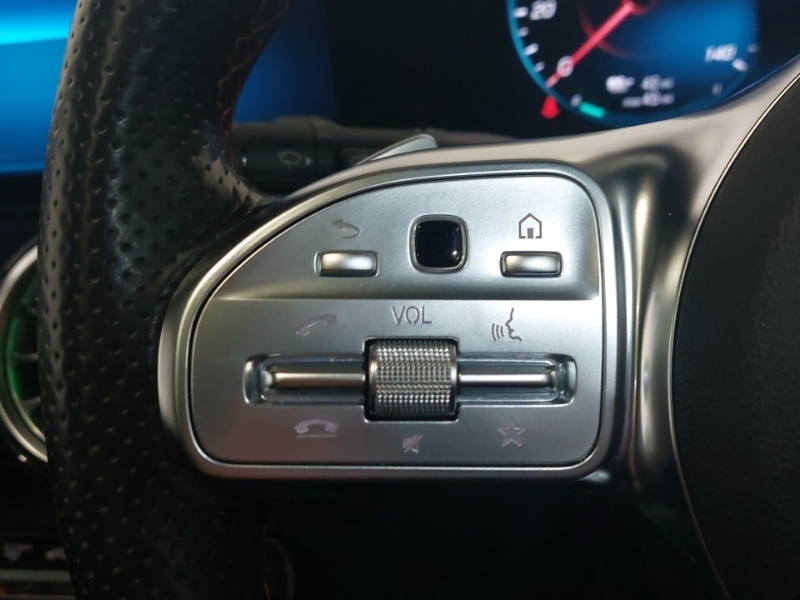 Mercedes-Benz EQB Amg Line Black #12