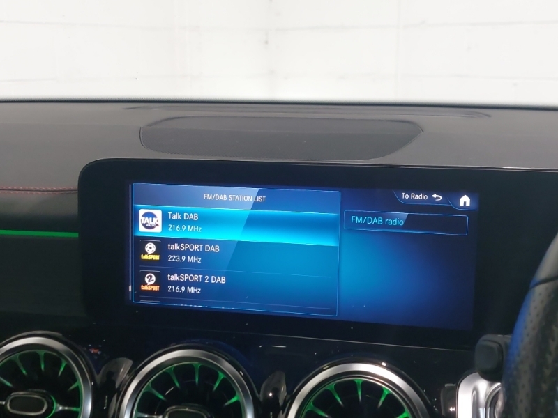 Mercedes-Benz EQB Amg Line Black #11
