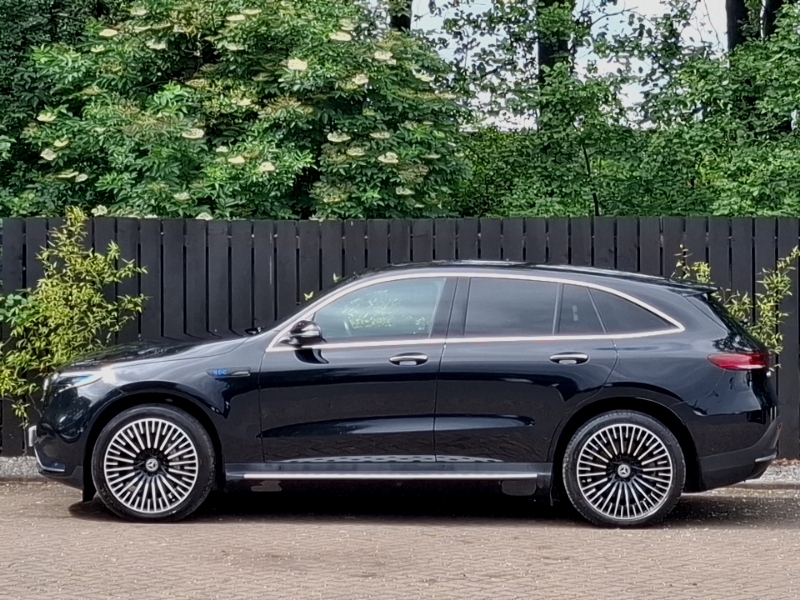 Mercedes-Benz EQC Eqc 400 300Kw Amg Line Premium 80Kwh Black #4
