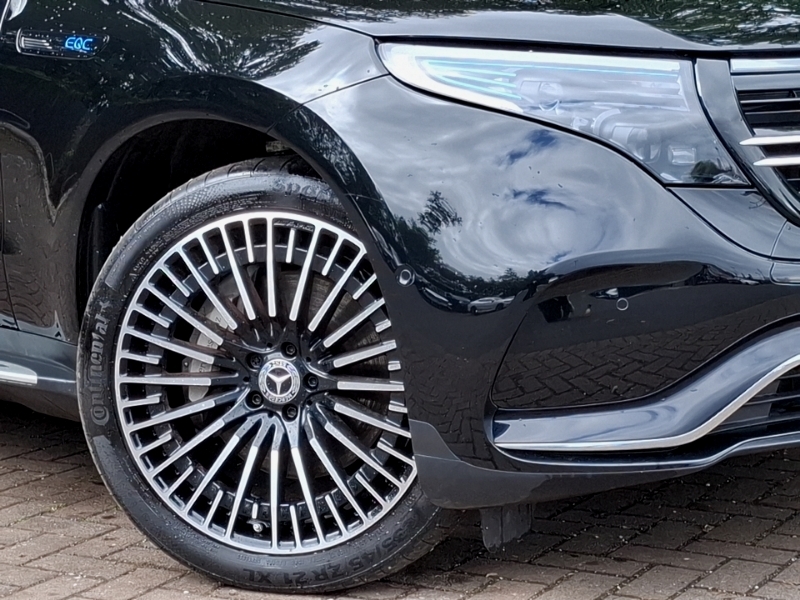 Mercedes-Benz EQC Amg Line White #20