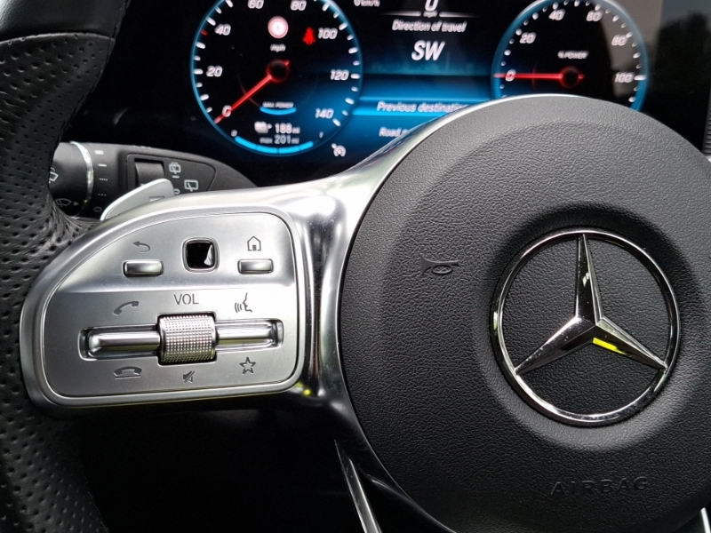 Mercedes-Benz EQC Amg Line White #12