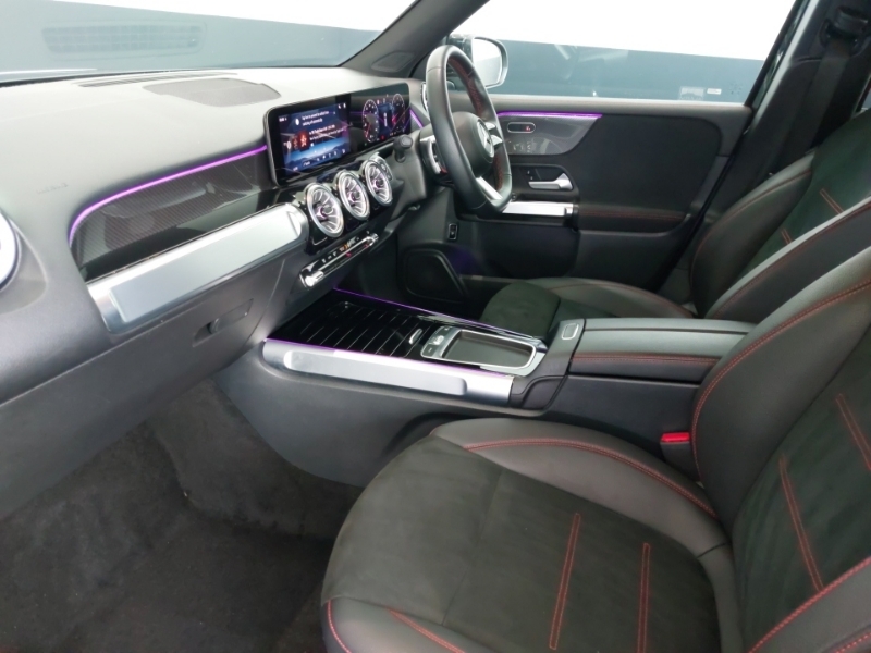 Mercedes-Benz GLB Class Glb 200 Amg Line Executive 7G-tronic Black #5