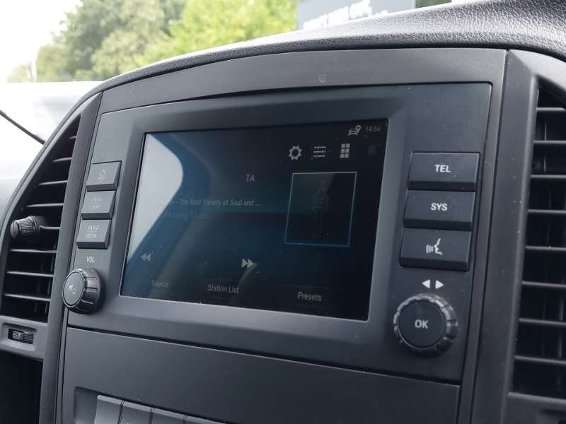 Mercedes-Benz Vito 66 Progressive L2 Silver #11