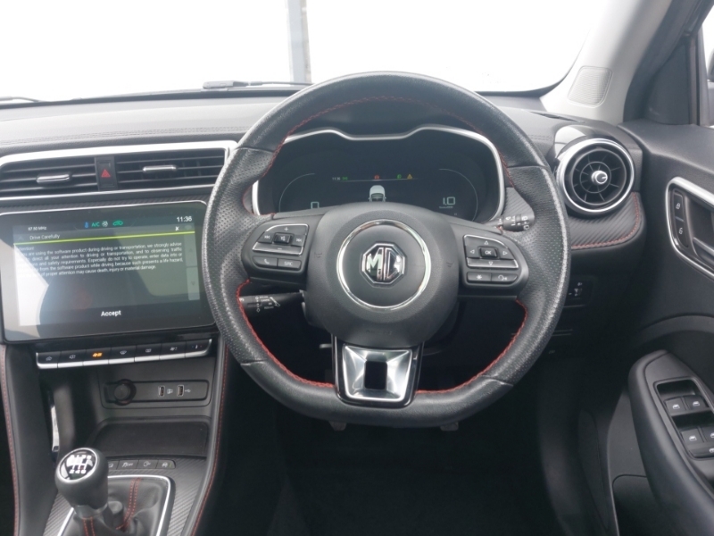 MG ZS 1.0T Gdi Zs Exclusive Dct Black #8