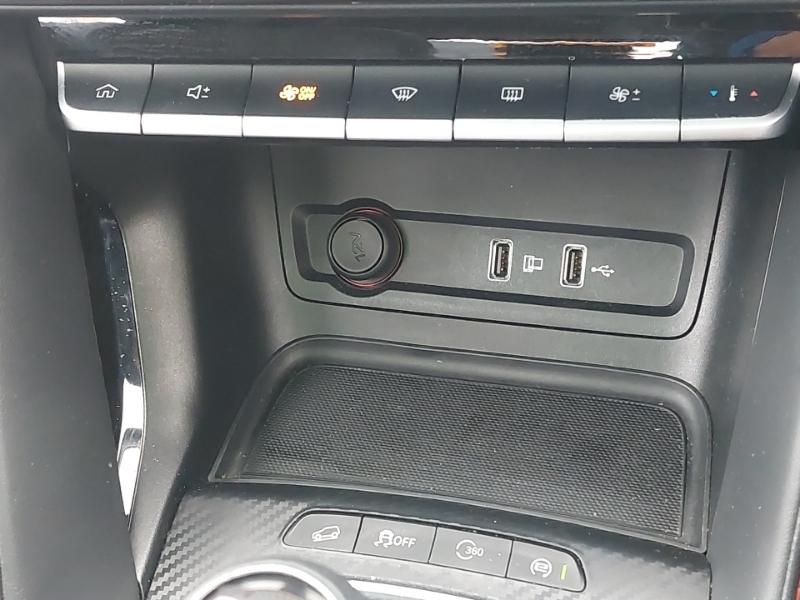 MG ZS 1.0T Gdi Zs Exclusive Dct Black #16