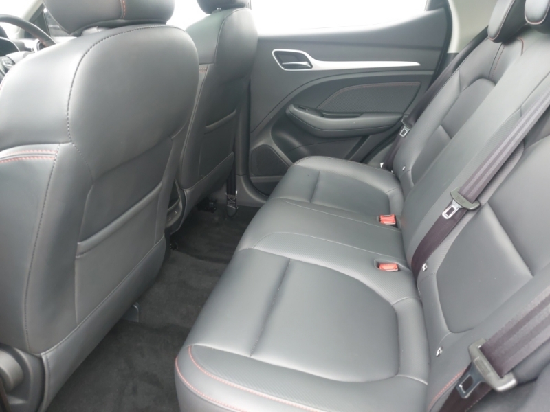 MG ZS 1.0T Gdi Exclusive Black #6