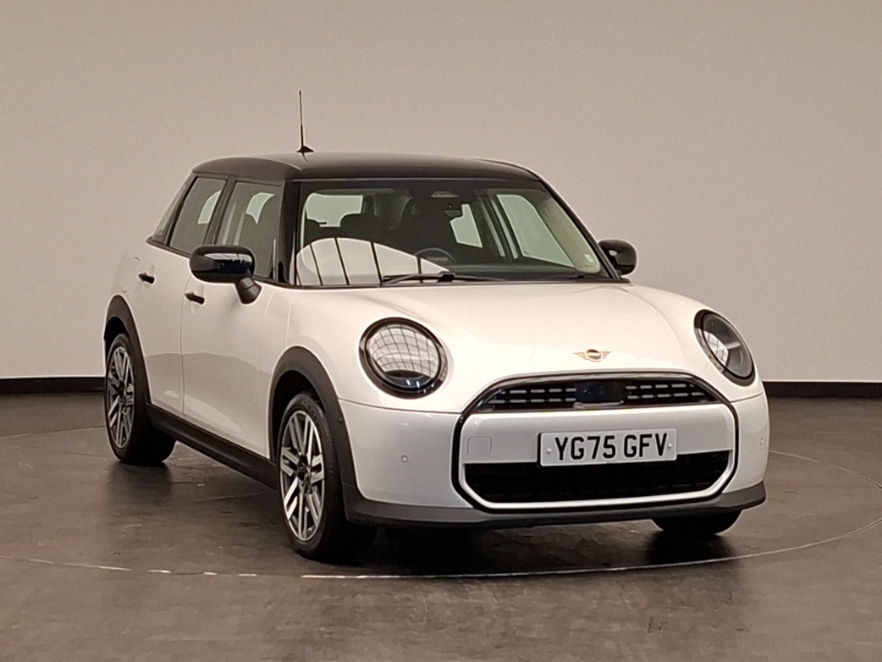 Mini Hatch 1.5 C Classic White