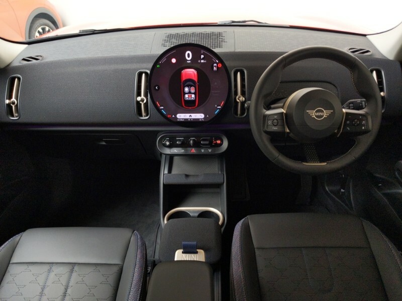 Mini Countryman 1.5 C Classic Red #3