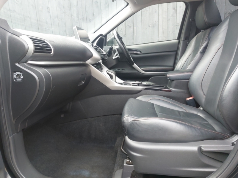Mitsubishi Eclipse Cross 1.5 4 Cvt 4Wd Black #5
