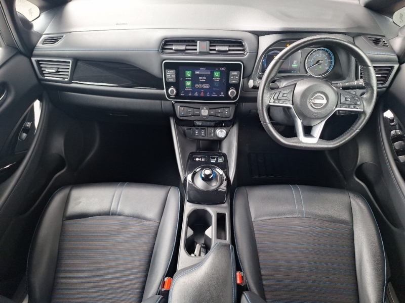 Nissan Leaf 110Kw N-connecta 39Kwh Grey #3