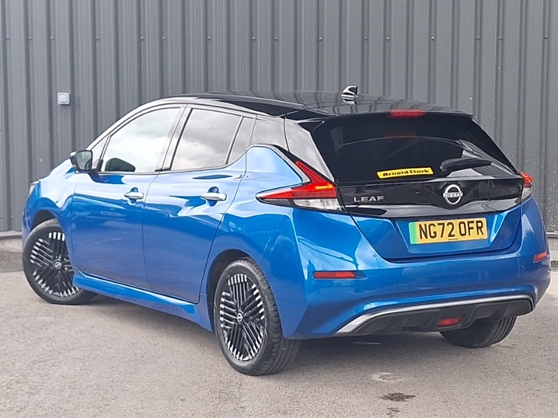 Nissan Leaf 110Kw N-connecta 39Kwh Blue #2