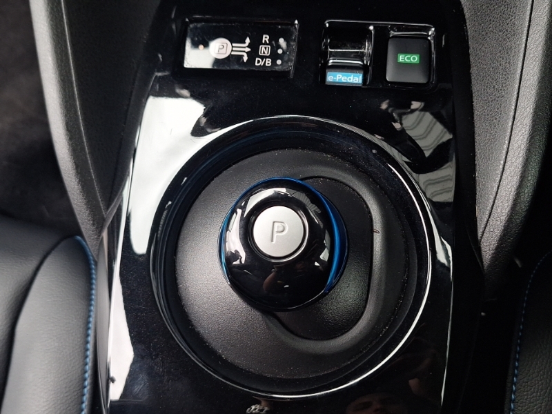 Nissan Leaf 110Kw N-connecta 39Kwh Grey #15