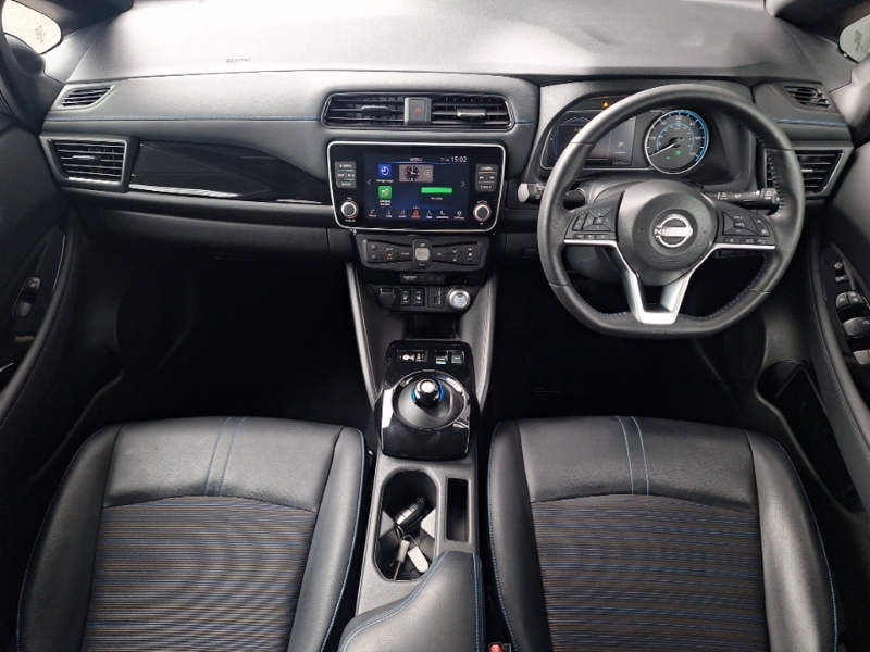 Nissan Leaf 110Kw N-connecta 39Kwh Blue #3