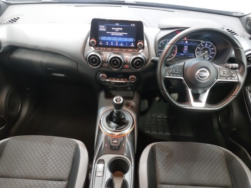 Nissan Juke 1.0 Dig-t N-connecta Grey #3