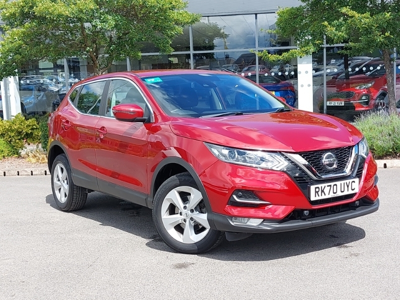 Nissan Qashqai Hatchback Red #7