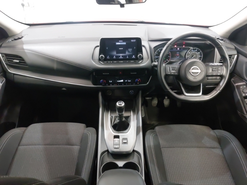 Nissan Qashqai 1.3 Dig-t Mh Acenta Premium Red #3