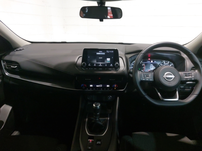 Nissan Qashqai 1.3 Dig-t Mh Acenta Premium Red #3