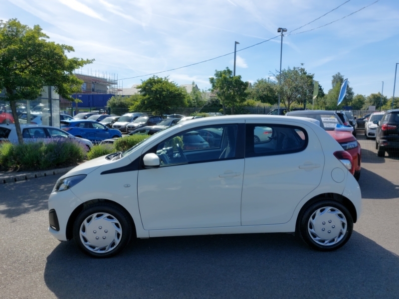 Peugeot 108 1.0 Active 2-Tronic White #4