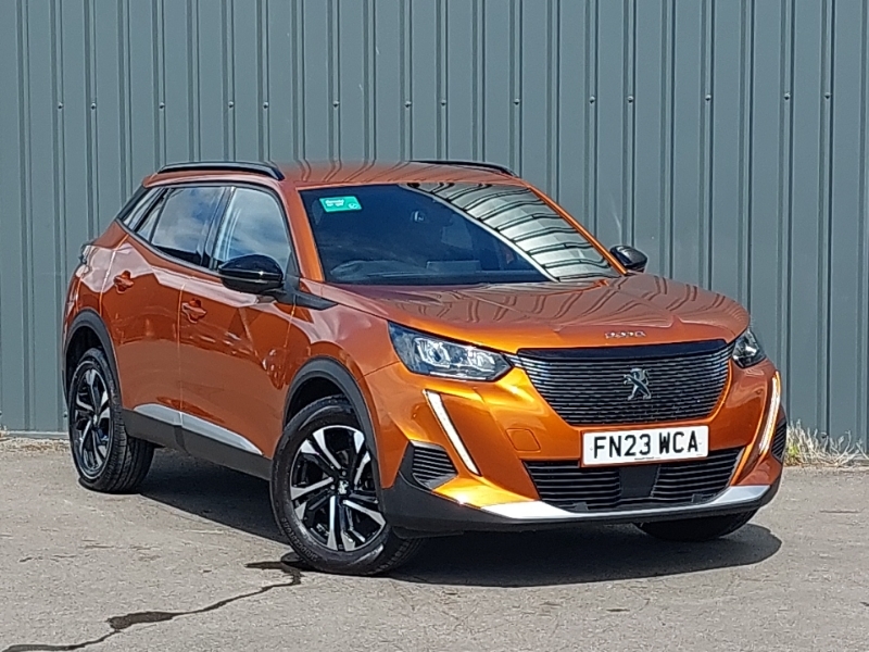 Peugeot 2008 1.2 Puretech 130 Allure Premium Orange