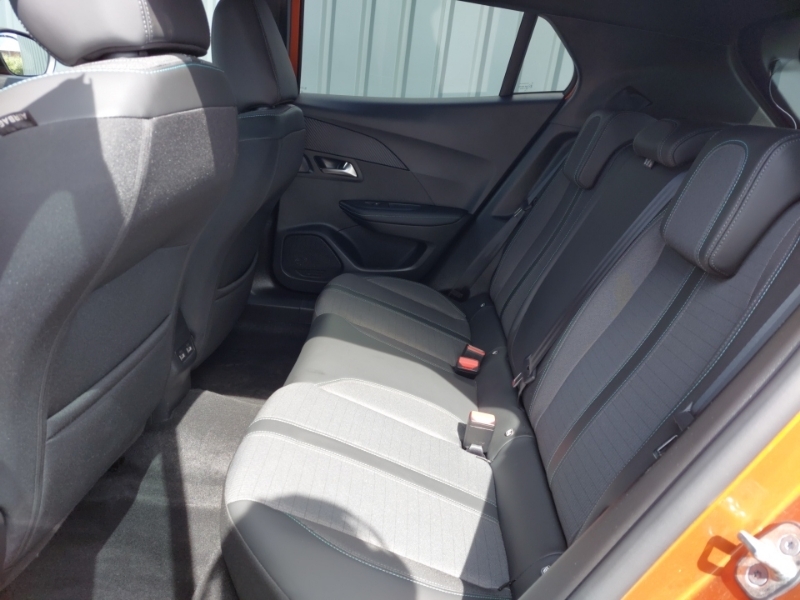 Peugeot 2008 1.2 Puretech 130 Allure Premium FN23WCA Orange #6