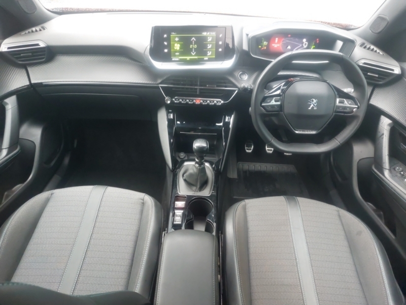 Peugeot 2008 1.2 Puretech Allure Premium Orange #3