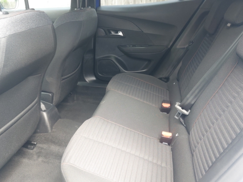 Peugeot 2008 1.2 Puretech Active Premium Blue #6