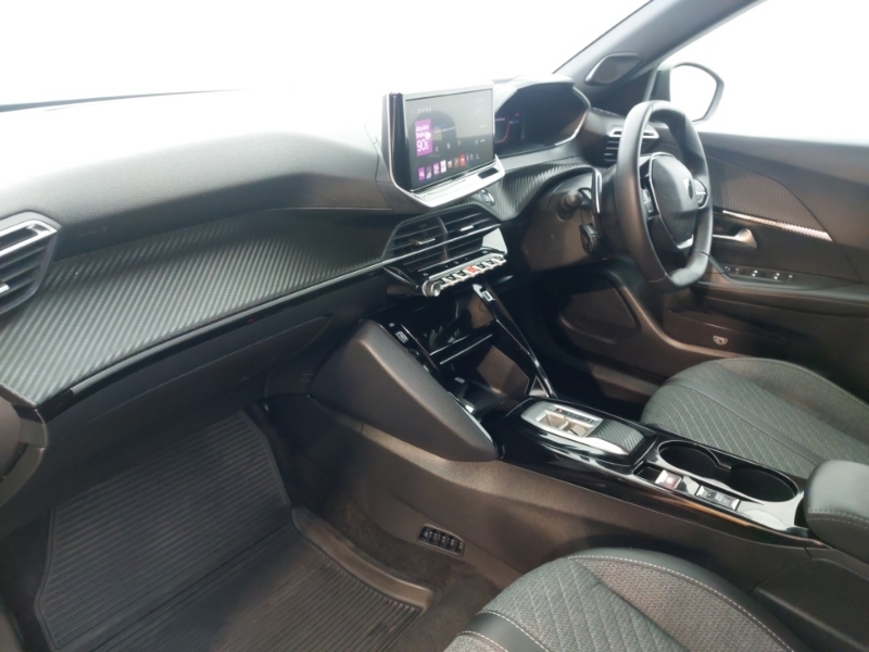 Peugeot 2008 1.2 Hybrid 136 Allure E-dsc6 Grey #5