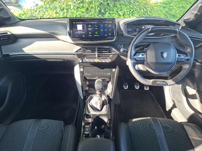 Peugeot 208 1.2 Puretech 100 Gt Red #3
