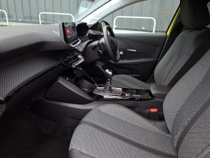 Peugeot 208 1.2 Puretech 100 Allure SB25VOY Yellow #5