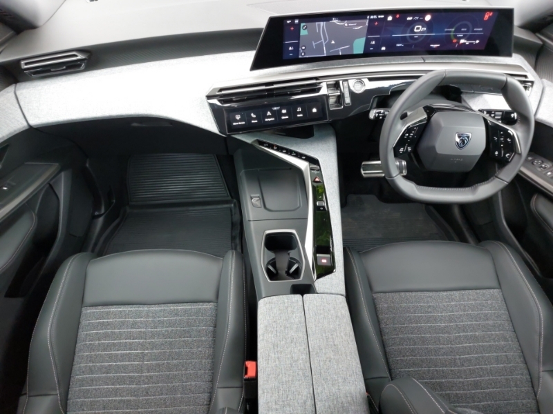Peugeot 3008 1.2 Hybrid 145 Allure E-dsc6 Grey #3