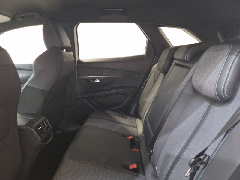 Peugeot 3008 1.2 Hybrid 136 Allure E-dsc6 White #6