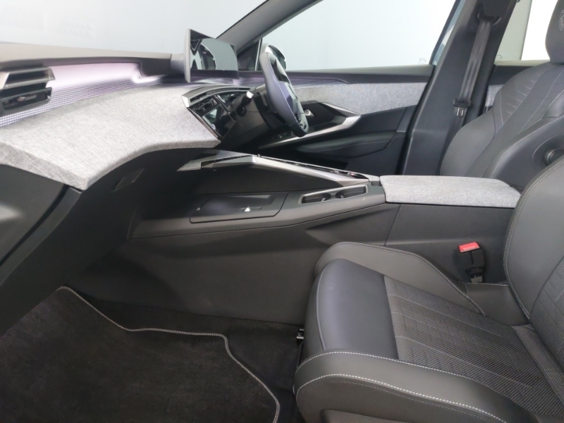 Peugeot 3008 157Kw Gt 73Kwh Blue #5