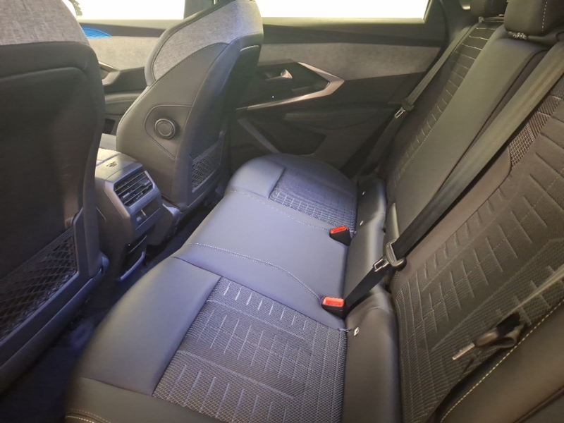 Peugeot 3008 1.2 Hybrid 145 Gt E-dsc6 White #6