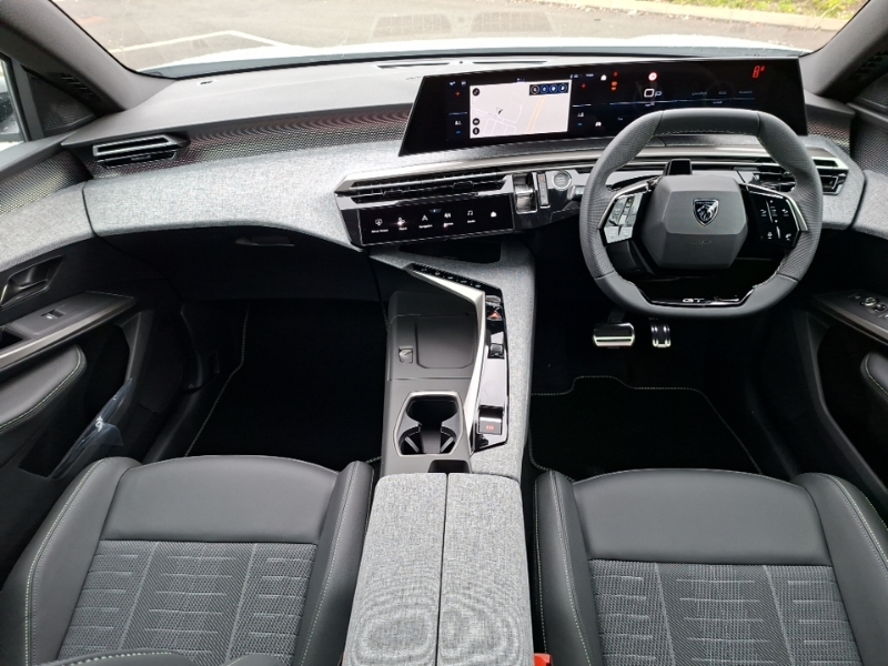 Peugeot 3008 1.2 Hybrid 145 Gt E-dsc6 White #3