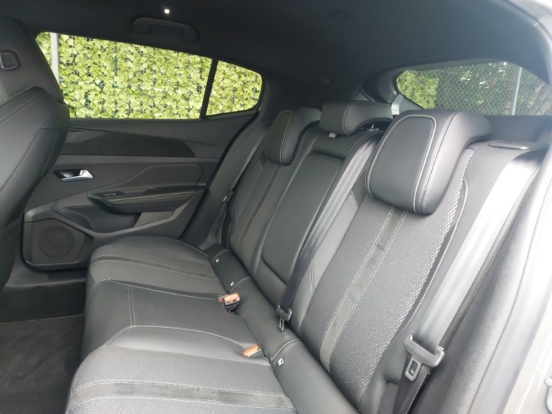 Peugeot 408 1.2 Hybrid 136 Gt E-dsc6 Grey #6
