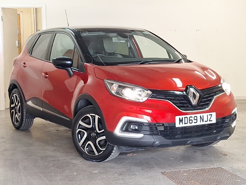 Renault Captur 0.9 Tce 90 Iconic Red
