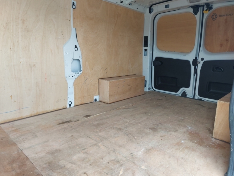 Renault Trafic Ll30 Blue Dci 130 Extra Safety Van White #6
