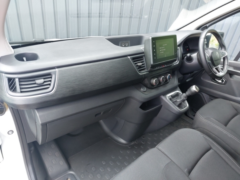 Renault Trafic 2.0 Dci Blue 30 Advance Crew Van Lwb Euro 6 Ss #8