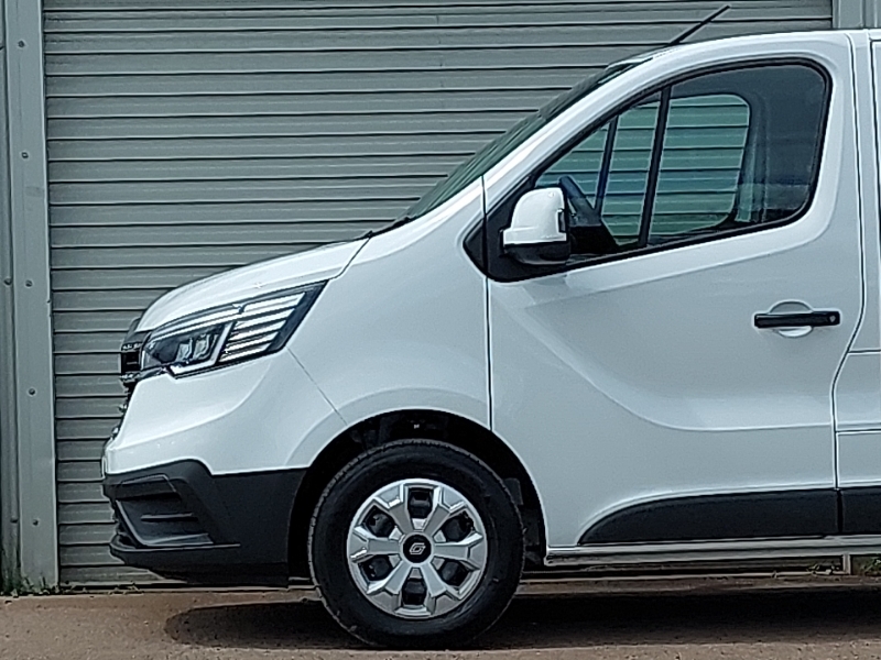 Renault Trafic 2.0 Dci Blue 30 Extra Sport Lwb Euro 6 Ss  #19