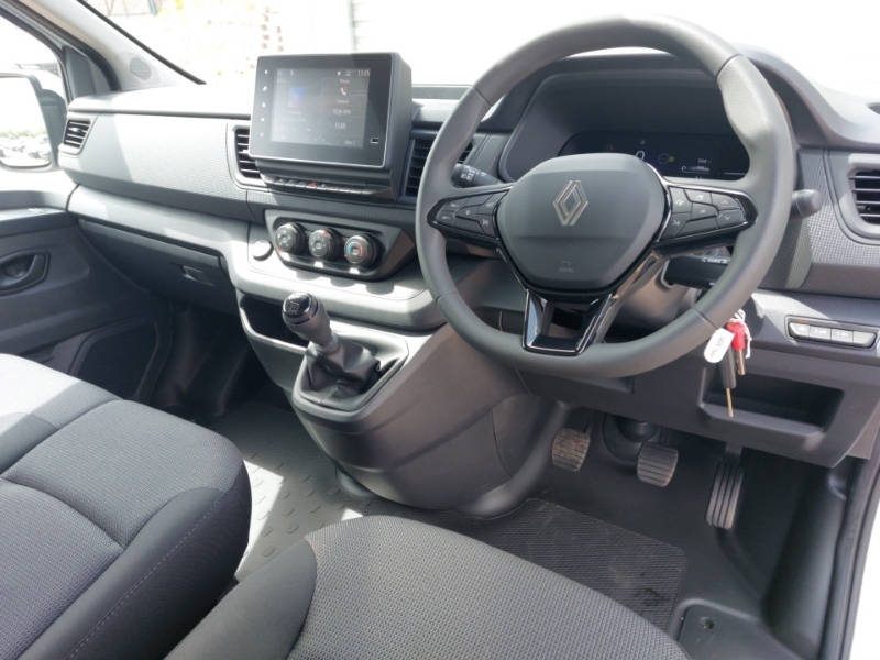 Renault Trafic Ll30 Blue Dci 130 Advance Safety Van White #3
