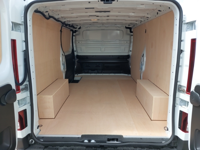 Renault Trafic 2.0 Dci Blue 30 Extra Sport Lwb Euro 6 Ss  #18