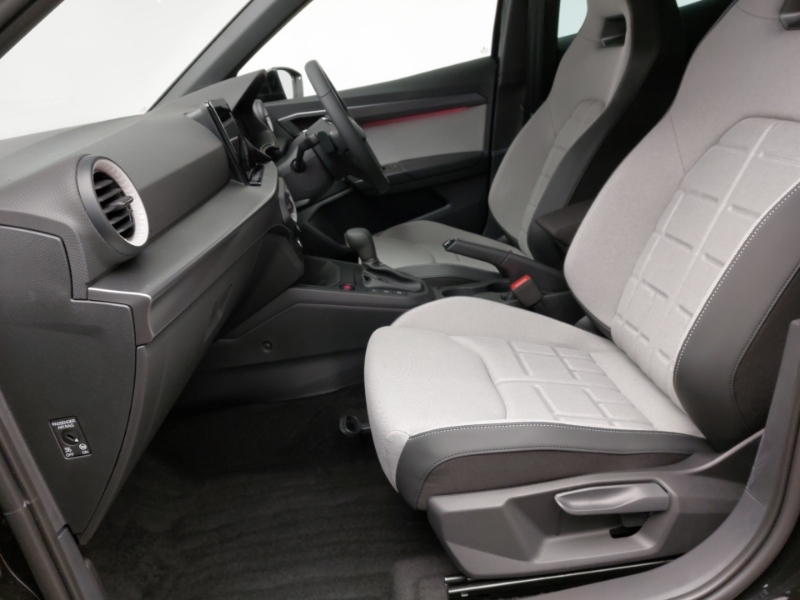 Seat Arona 1.0 Tsi 115 Fr Sport Dsg Black #5