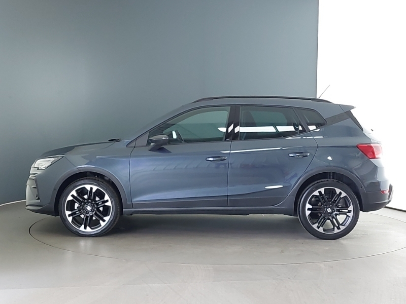 Seat Arona 1.0 Tsi 115 Fr Sport Dsg Grey #4
